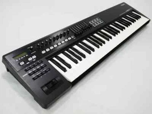 Roland A-800 PRO Synthesizer Keyboard 61-key Black keyboard - Picture 1 of 12