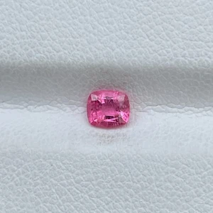 Natürlicher 0,39 ct Mahenge Spinell Edelstein - perfekt für feinen Schmuck - Bild 1 von 8