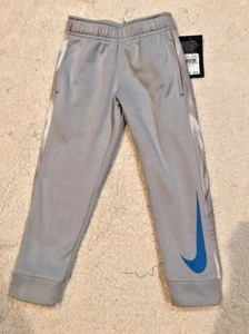 NWT Nike small Boy's Therma Dri-Fit Fleece Pants Wolf Gray size 4 and 5 swoosh - Picture 1 of 8