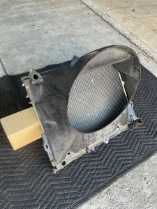 JDM 1985-1992’ MAZDA RX7 FC3S M/T OEM RADIATOR W/ FAN SHROUD ROTARY MANUAL TRANS - Picture 1 of 13