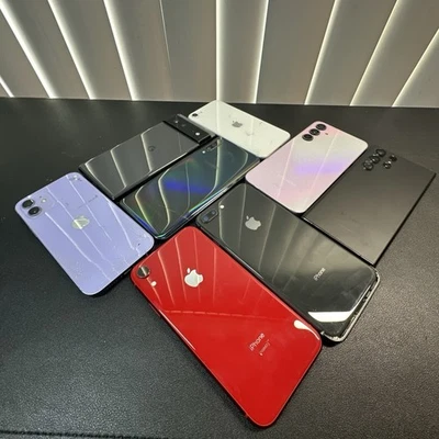 Lot of 8 Untested Smartphones for Parts or Repair (Apple, Samsung, Google,) - Image 1 of 4