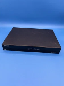 Commutateur Gigabit 8 ports Araknis Networks AN-210-SW-R-8-POE Websmart - Photo 1/3