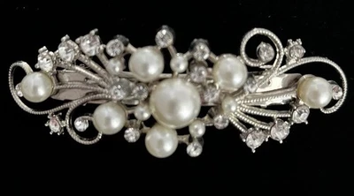 Винтажная заколка для волос с искусственным жемчугом и стразами серебристого цвета - Изображение 1 из 4
