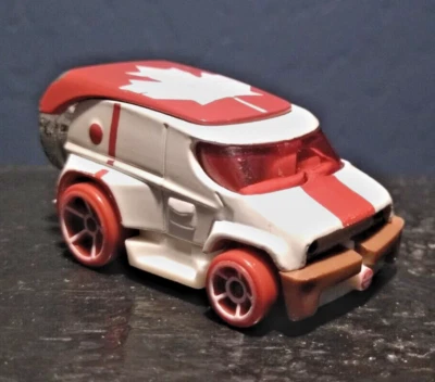 Hot Wheels Toy Story 4 Duke Caboom Personaje Coche Canadá Hoja Blanco Suelto Usado Foto 1 de 4