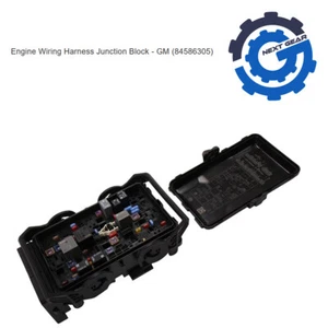 New OEM GM Engine Wiring Harness Junction Block Fuse 19-21 Chevy Malibu 84586305 - Picture 1 of 6