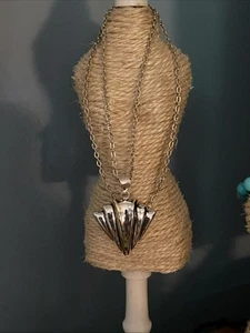 Vintage “Best” Art Deco Pendant Necklace Silver/Gold Color - Picture 1 of 10