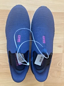 SKECHERS WOMEN'S GO WALK 9.5 HANDS FREE SLIP-INS shoe - Picture 1 of 5