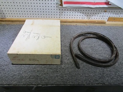 68/75 corvette convertible soft top rear bow weatherstrip GM NOS 3935574 69 70 - Image 1 of 4