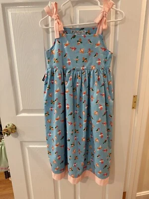 Vestido de sol, niñas 8, nuevo, hecho a mano, 100% algodón, azul con pájaros, corbatas rosas. Foto 1 de 4