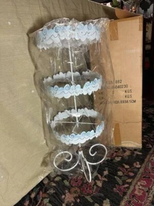 In box Karen Rossi 3 Tier Metal cupcake display - Preserved!  - Picture 1 of 2