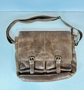 Borsa messenger LEABAGS Gainesville Rouge vera pelle stile vintage bufalo - Foto 1 di 20