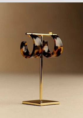 Pendientes Sezane LUDOVICA marrón carey Foto 1 de 3