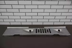 11-18 Jeep Wrangler JK Front Center Windshield Cowl Vent Panel-Bright Silver PS2 - Bild 1 von 22