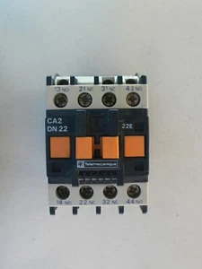 Telemecanique CA2 DN22 Schütz. Aus Arbeitsumgebung gezogen - Bild 1 von 7