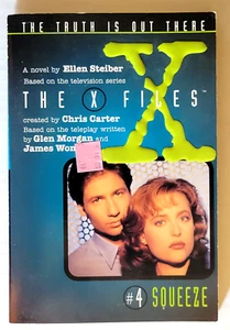 Squeeze Harper Trophy 0064406210 The X-Files #4 Ellen Steiber - Picture 1 of 7