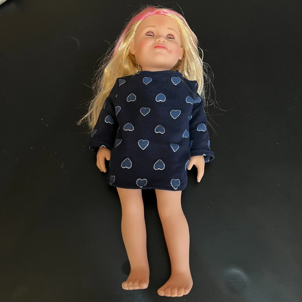 Muñeca Adora Charisma Brands 18" pulgadas F0211 rubia y ropa Foto 1 de 4