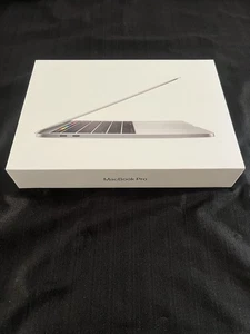 BOITE VIDE UNIQUEMENT - Apple MacBook Pro 13 pouces A2159 Argent / 8 Go / 1 To 2019 - Photo 1/8