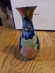 Vintage handbemalte Keramik Vase 7" hoch lebendiges florales Design China - Bild 1 von 11