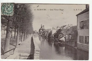 NEMOURS - Seine & Marne - CPA 77 - Quai Victor Hugo - carte papier tramé - Imagen 1 de 1