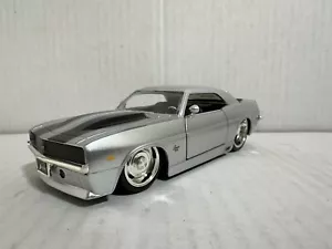JADA BTM 1969 CHEVY CAMARO PLATA 1:32 GM Rally 5.5" retroceso nuevo sin caja - Imagen 1 de 10