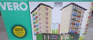 VEB Vero Bausatz für H0/TT Wohnhausgruppe-2x Plattenbauten komplett ungebaut OVP - Bild 1 von 4