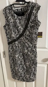 Taylor Brand Snakeskin Print Dress With Zipper Accent Women’s Size 14 NWT - Picture 1 of 12