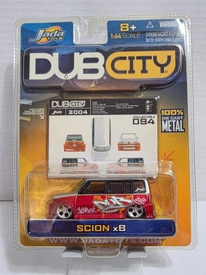 Tarjeta de 1/64 de Jada Dub City Scion XB ROJO PLATA GRAFFITI DIECAST CAR #094 2004 Foto 1 de 4