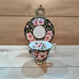 Taza y platillo de té Royal Albert Provincial Flowers Alberta Rose - Imagen 1 de 11