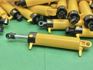 LEGO Technic Pneumatic Cylinder V2, 19478, From John Deere 948L-II Skidder Set - Picture 1 of 12