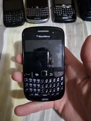 BlackBerry Curve 8520 funzionante - Immagine 1 di 3