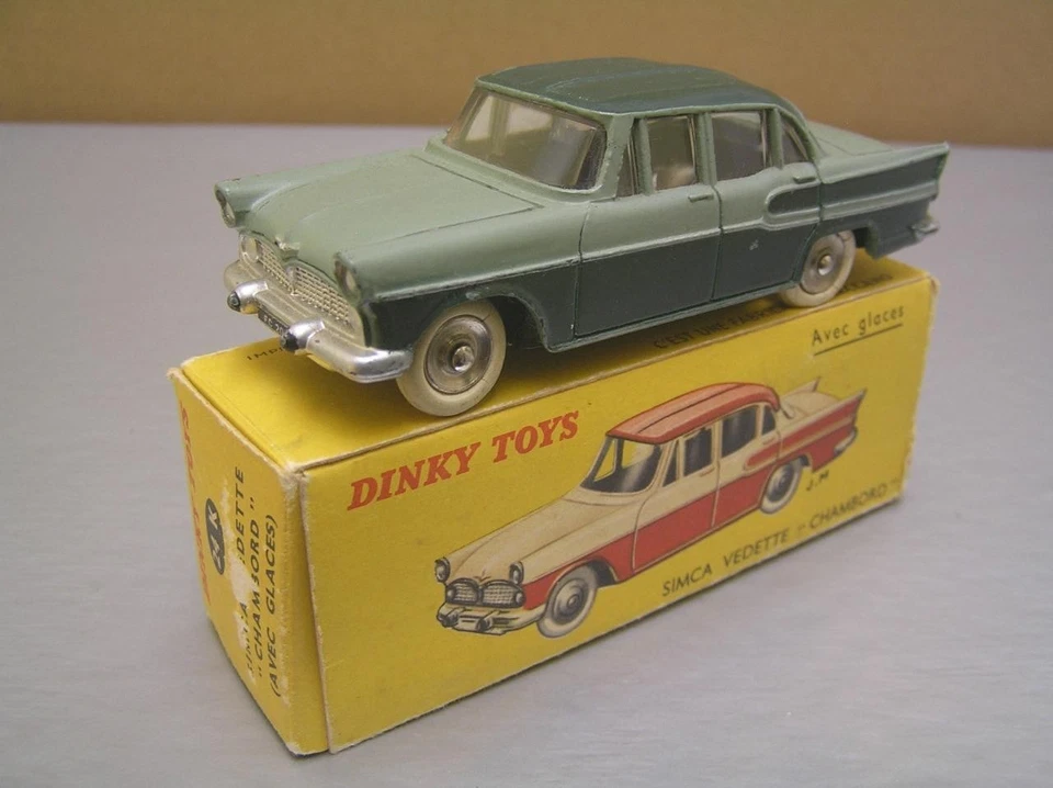 Dinky Toys 24K Simca Vedette Chambord with Rare Concave Hubs made in France NMIB - Image 1 of 4