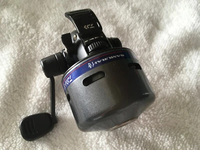 Fishing Reels Super PRICED...NEW DAIWA  SAMURAI 100 SPINcast REEL - Image 1 of 2