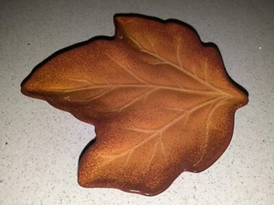 NEW-Vintage Better Homes 8"x8" Sugar Maple Leaf Dessert Plates, from China 2009 - Picture 1 of 7