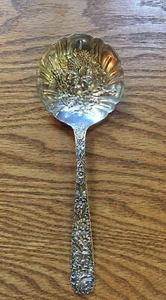 S Kirk Son Repousse Sterling Berry/Casserole Fruit Bowl Spoon - Picture 1 of 7