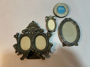 Juego de 4 mini marcos de fotos, victorianos, latón, plateados  - Imagen 1 de 8