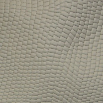 370 Lt. Gray Lizard Print Cow Hide Upholstery Leather Skin   x74j x - Image 1 of 4