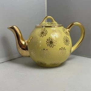 Hall China Teiera gialla e oro con disegno floreale 4 tazze USA - Foto 1 di 12