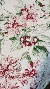 Ralph Lauren Christmas Tablecloth White Holly Berries & Floral Poinsettia - Picture 1 of 14