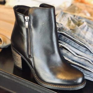 Eric Michael - Stivaletto Allegra tacco a blocco pelle nero 42 us 10,5 11 - Foto 1 di 10