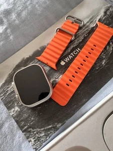 Apple Watch Ultra 2 49mm Titanium, 64GB - Zdjęcie 1 z 9