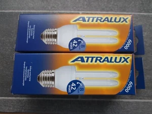 TWO - Energy Saving Light Bulb - E27 - 8W 220-240V - Picture 1 of 2