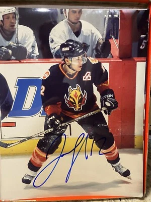 Foto autografiada firmada por Calgary Flames Jarome Originla 11x14 con certificado de autenticidad HOF 12 Foto 1 de 2