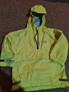 Spotty Otter Waterproof Pack Way Waterproof Yellow 3-4 BREEZE Excellent - Picture 1 of 10
