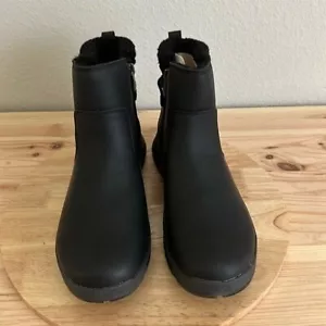 Khombu Water Repellent Ankle Boots -Sarah- black (Size 10) a621383 - Picture 1 of 7