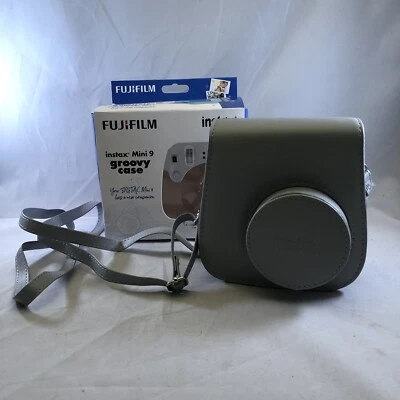 FUJI Instax Mini 9 Camera Case Groovy Case Smokey White Gray - Image 1 of 4