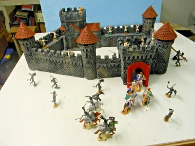 35 Timpo Años 60 Cruzado 2ª Serie 1/32º con Abadía de Barzso (Junio. Anuncio) Foto 1 de 4