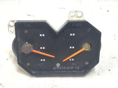 82-86 OEM Camaro Berlinetta DIGITAL tablero medidor de combustible de aceite cápsula usado 25052914 #2 Foto 1 de 4