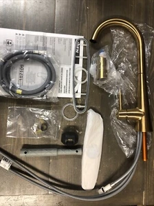 Moen 7864BG Elegante Gebürstetes Gold Einhand Hoher Bogen Küchenarmatur mit Leistungssteigerung - Bild 1 von 12
