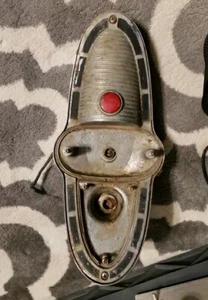 Studebaker Champion 1957 luz trasera carcasa cromada OEM - Imagen 1 de 11