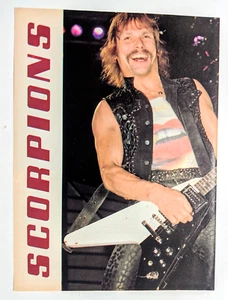 RECORTE DE PÓSTER PINUP DE PÁGINA COMPLETA SCORPIONS / RUDOLF SCHENKER EN VIVO / REVISTA (5) - Imagen 1 de 1